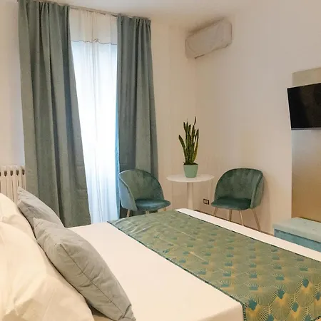 Stazione Centrale Suppa G & C Italia Guest house
